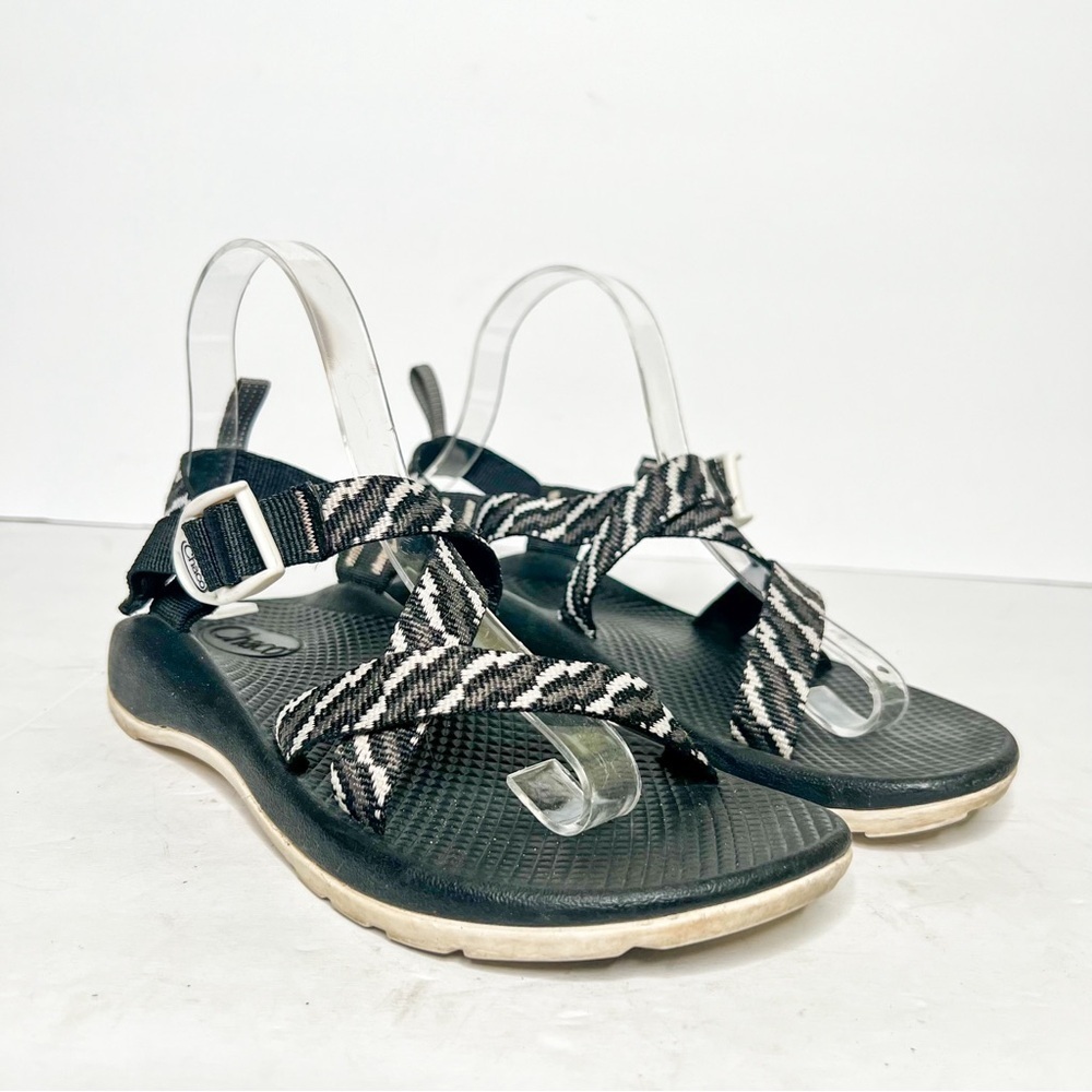 Chaco Z1 Ecotread Sandals Black White Stripe Summer Water Shoes Size 5
